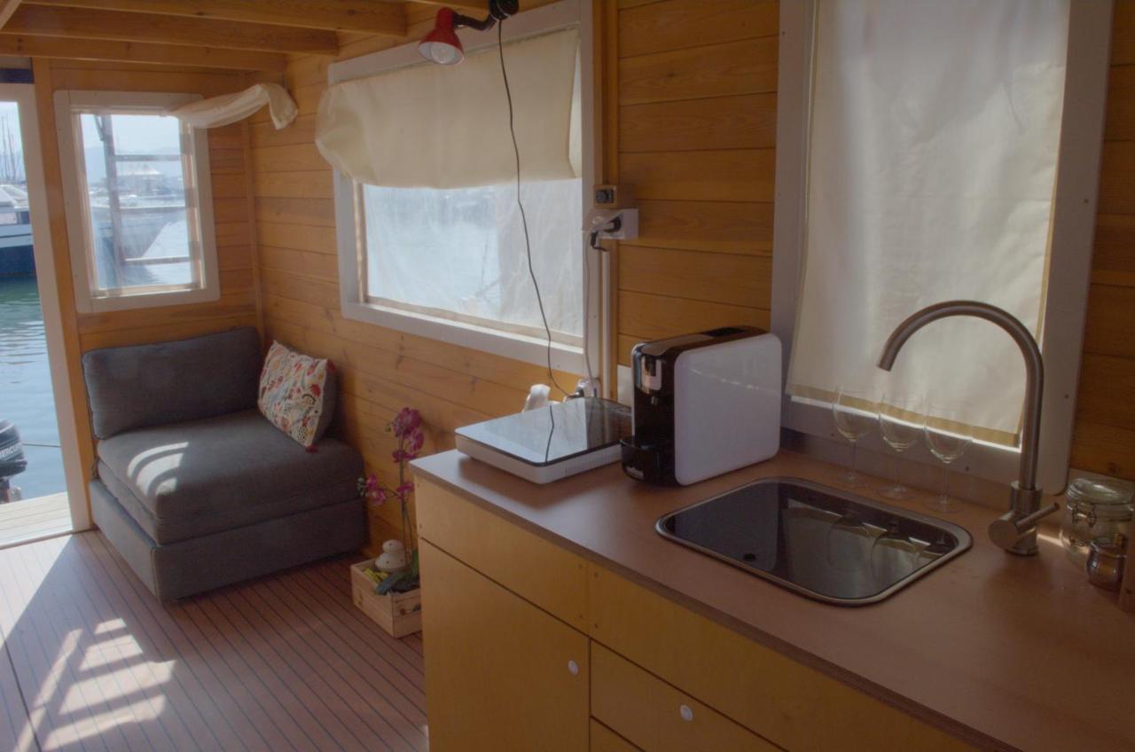Houseboat Cagliari 호텔 외부 사진